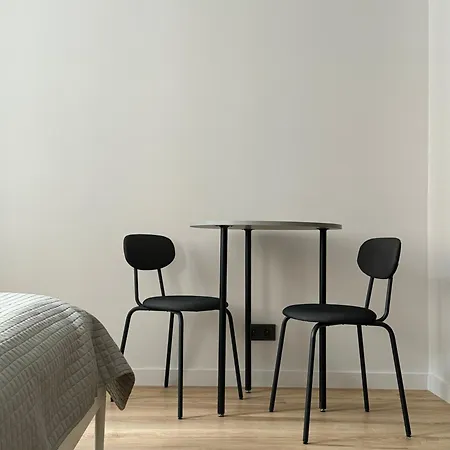 Modern In Center 아파트 리가
